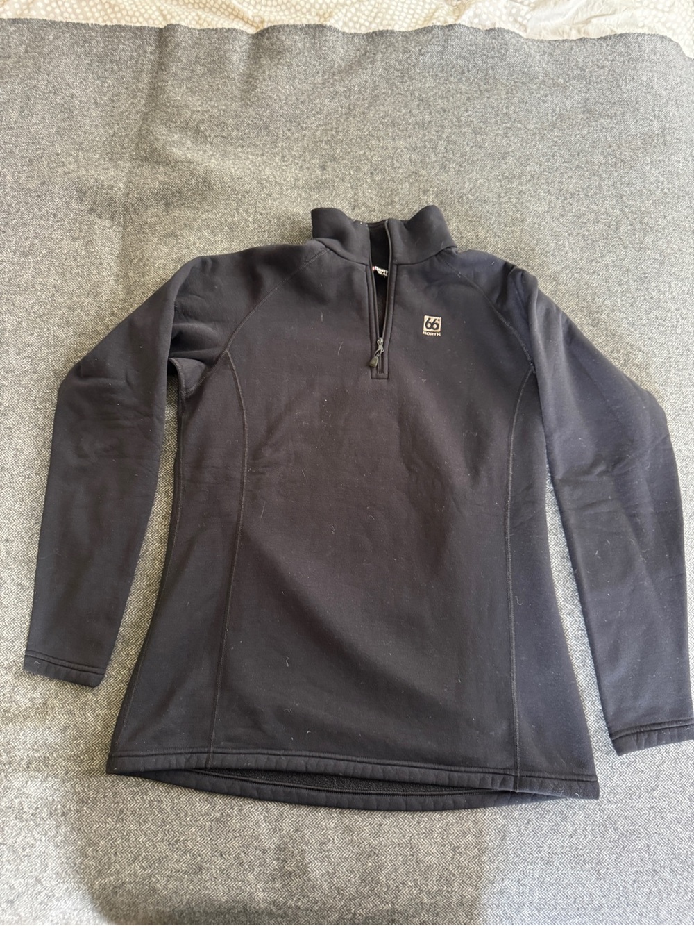 66°North Women's Black Quarter-Zip Fleece Pullover